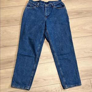 Vintage Chic High Waisted Classic Blue Denim Jeans Stright Size 12 petite